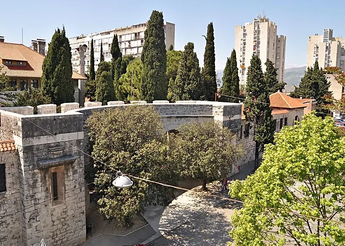 Natali Apartament Split