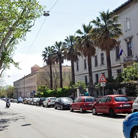 Natali Apartmán